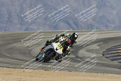 media/Oct-05-2025-CVMA (Sun) [[beeef4f201]]/Race 15-Amateur Formula Middleweight/